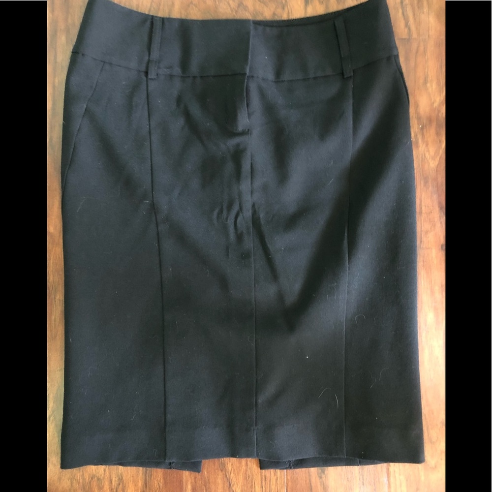 Black Express Skirt